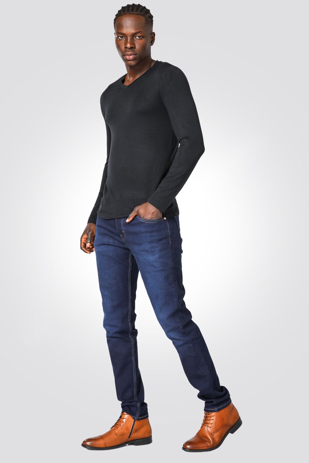 ג'ינס לגברים INDIGO-POCKETS בצבע כחול כהה