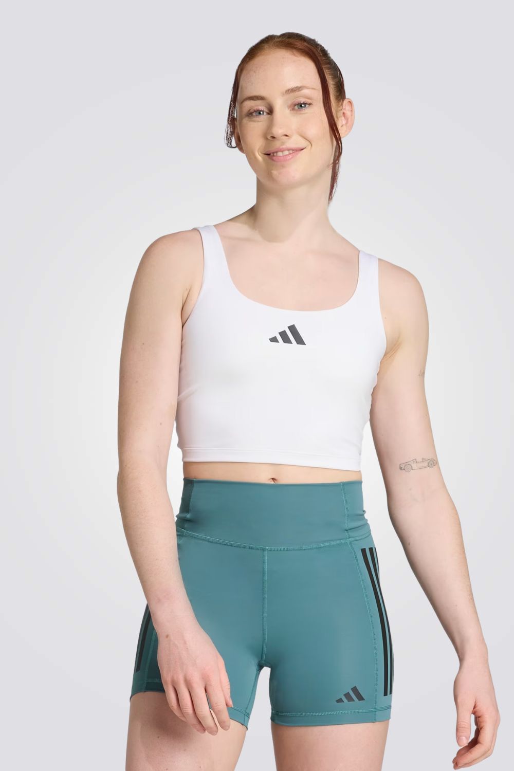 חזיית טופ ספורטיבית לנשים