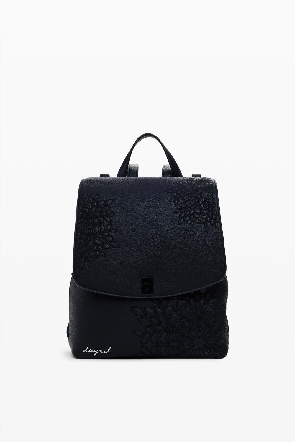 תיק גב בעיצוב מובלט לנשים | דזיגוואל