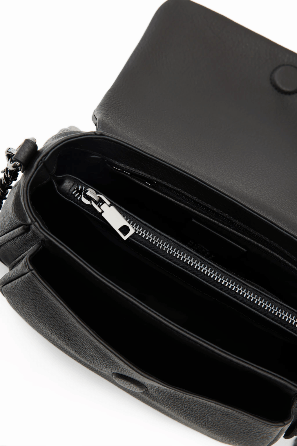 תיק צד לנשים מיקי מאוס בצבע שחור - MASHBIR//365