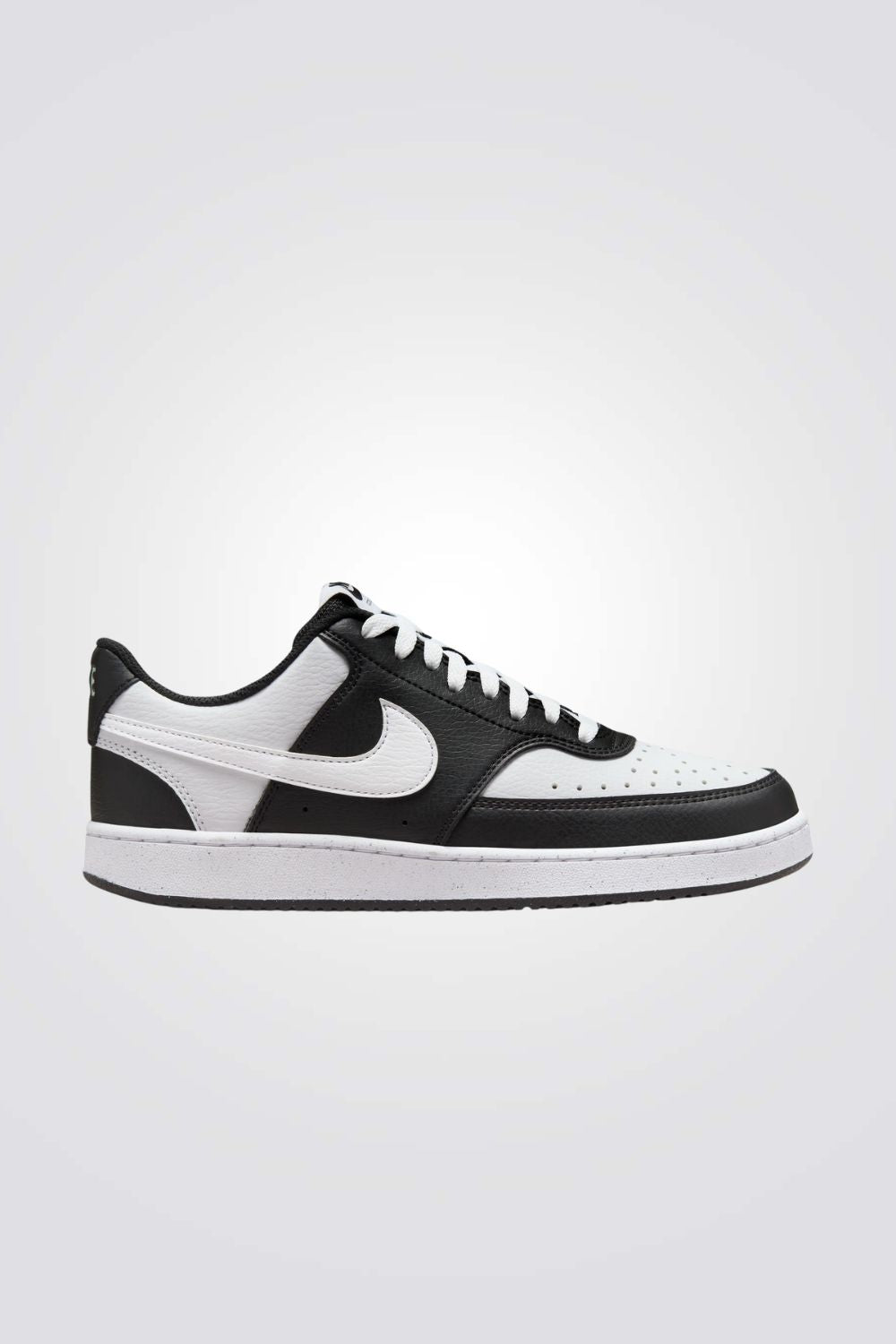 סניקרס לנשים Court Vision Low בצבע לבן ושחור