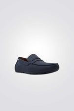 נעלי מוקסין דמוי עור בצבע נייבי