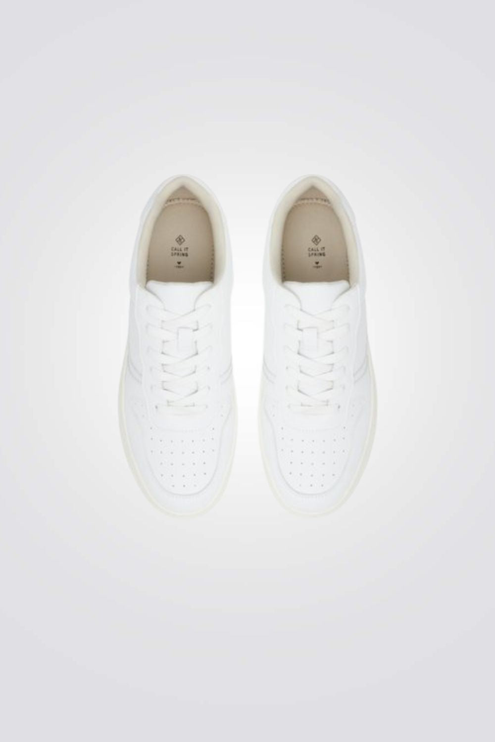 נעלי סניקרס בצבע לבן