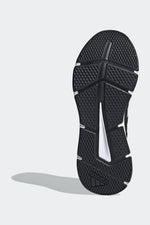 נעלי ריצה לגבר GALAXY 6 בצבע שחור ולבן - MASHBIR//365