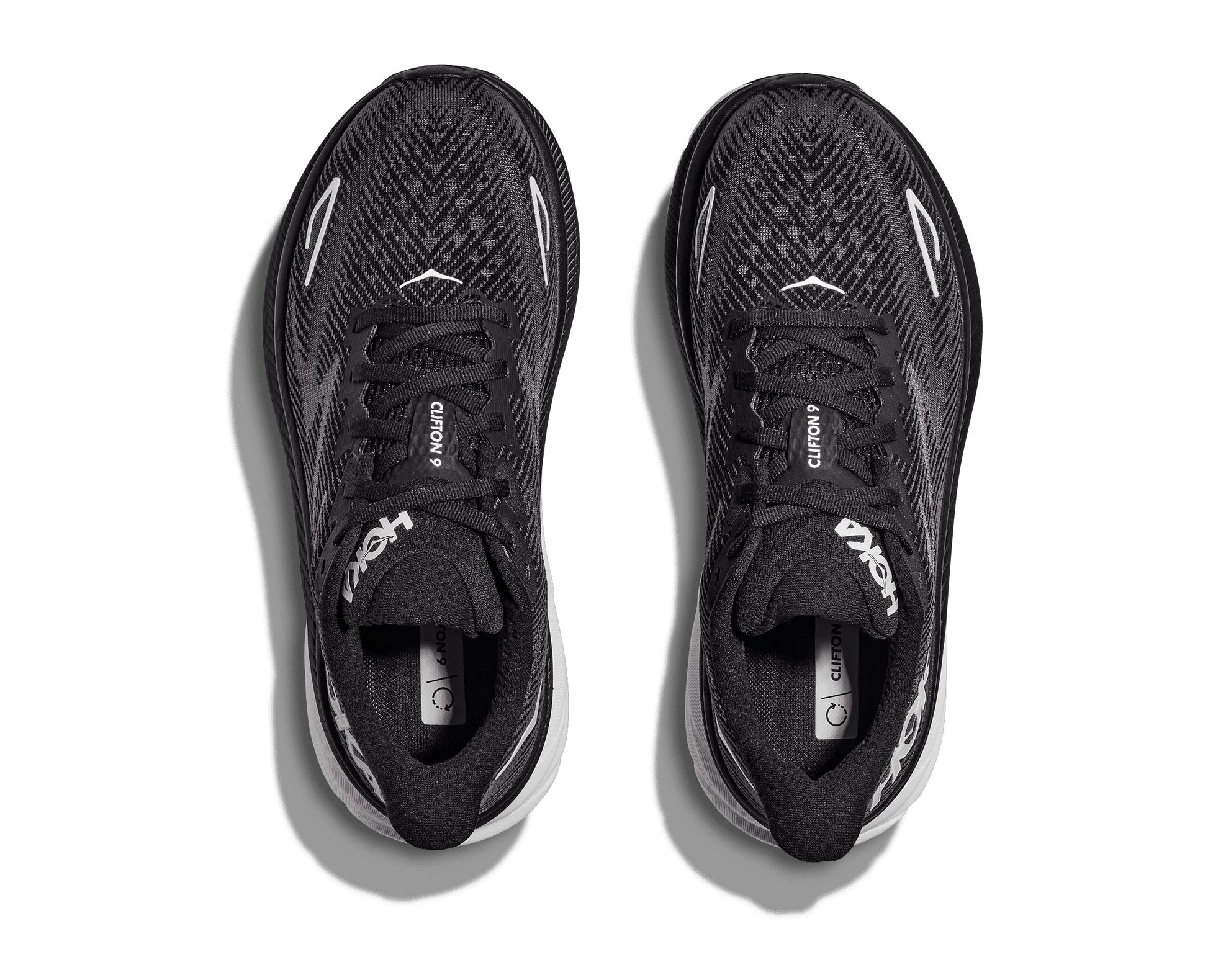 נעלי ספורט לנשים CLIFTON 9 Wide בצבע שחור ולבן