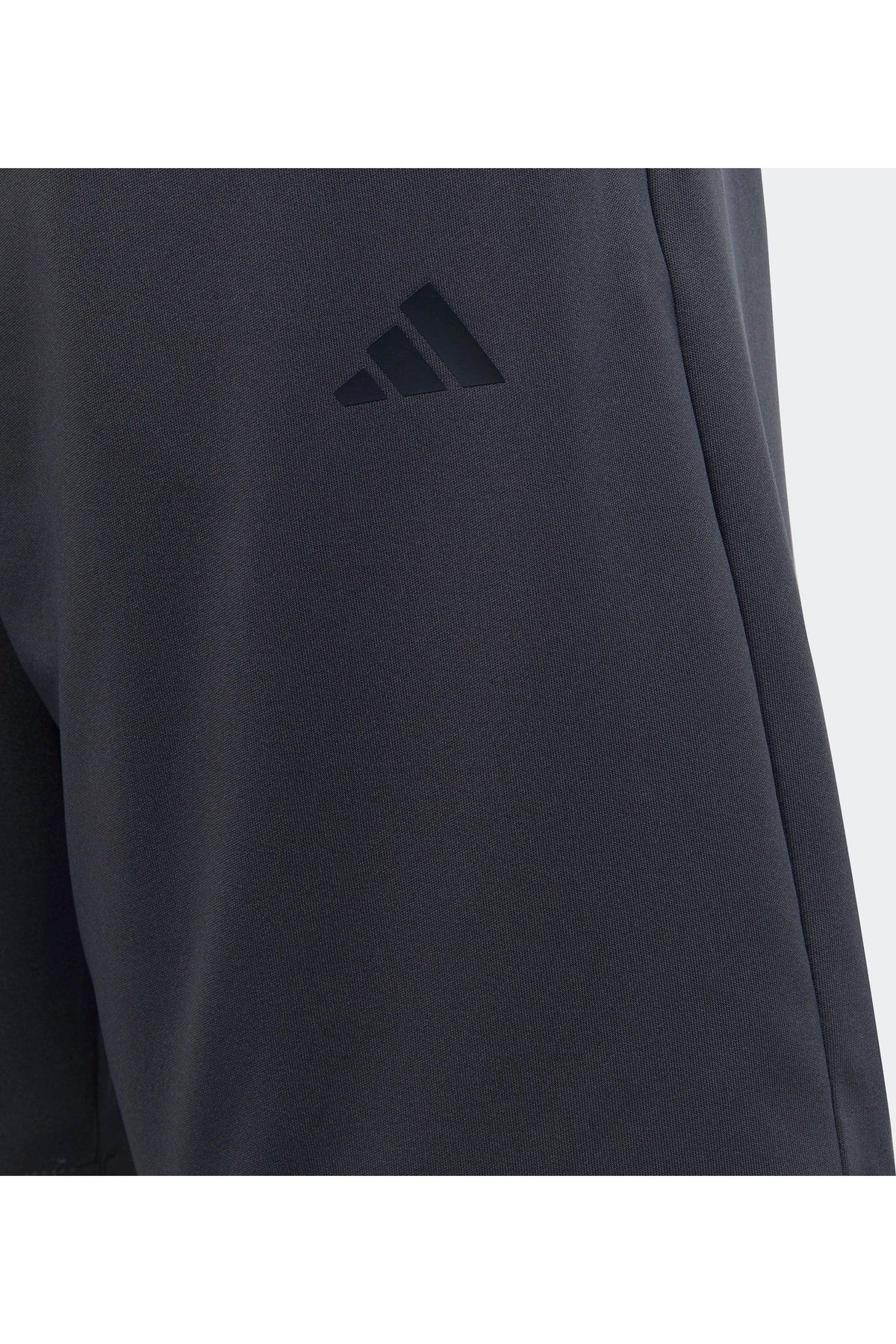 חליפה TRAIN ESSENTIALS לילדים בצבע לבן - MASHBIR//365