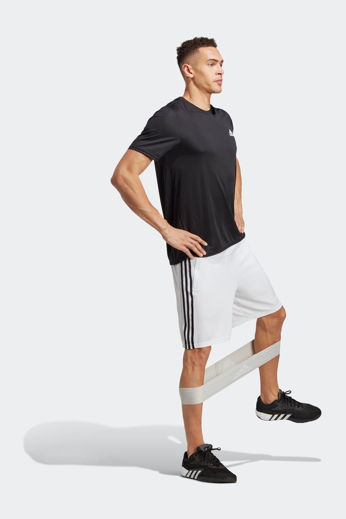 מכנסיים קצרים PIQ בצבע לבן - MASHBIR//365