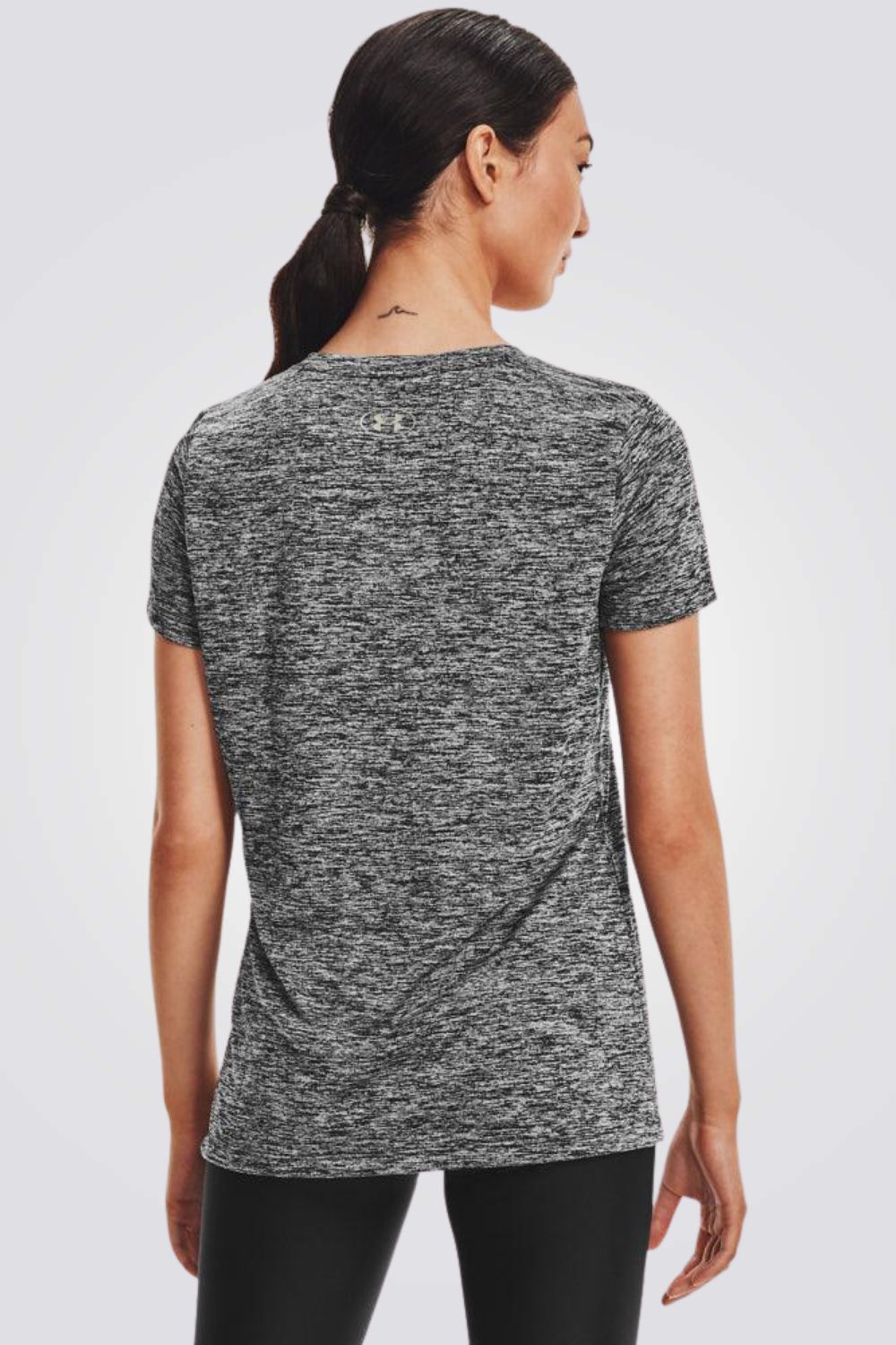 טישירט בייסיק שחור לבן