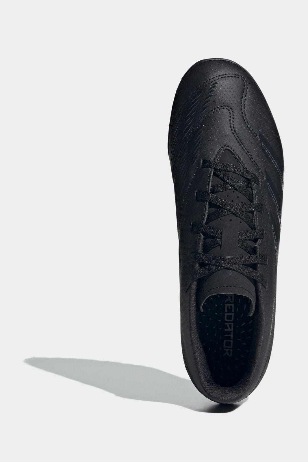 נעלי קטרגל לגברים PREDATOR CLUB TURF בצבע שחור