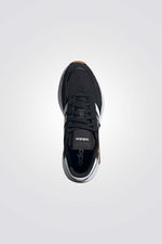 נעלי ספורט RETROPY F2 בצבע שחור