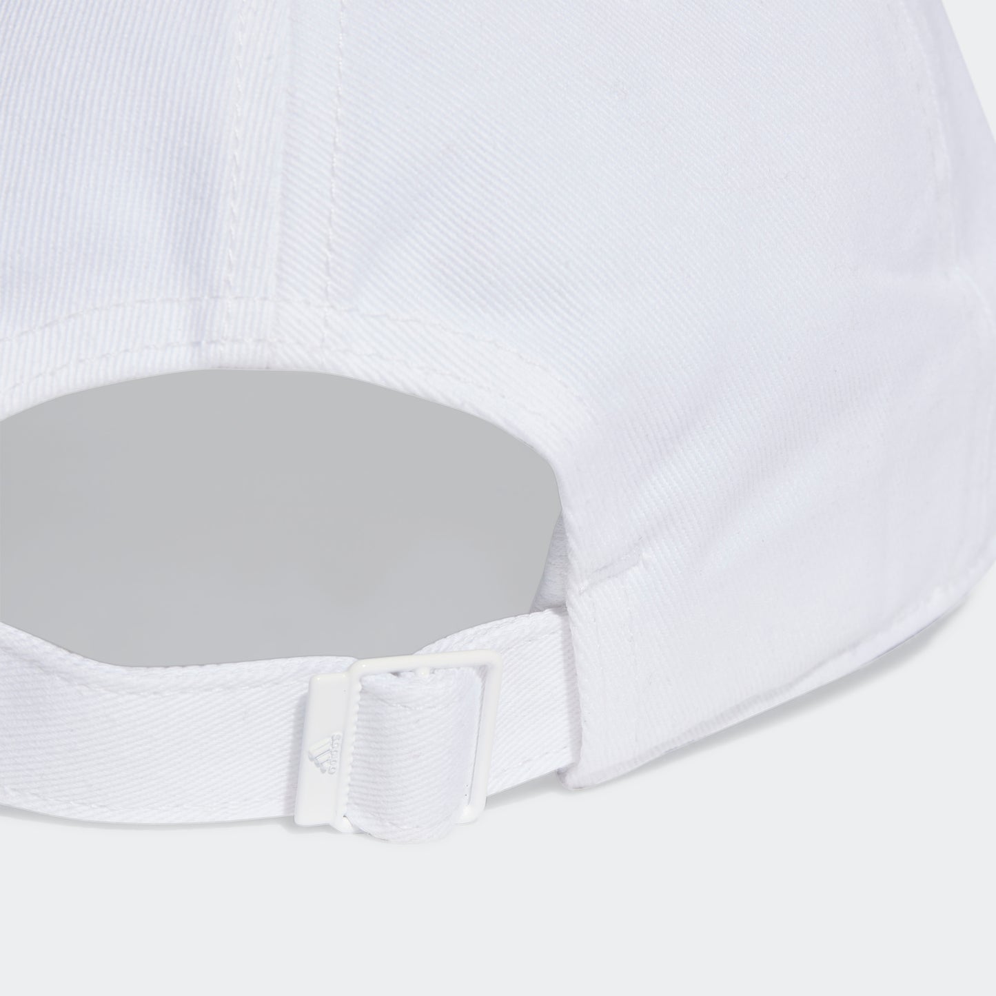 כובע 3-STRIPES COTTON TWILL בצבע לבן ושחור