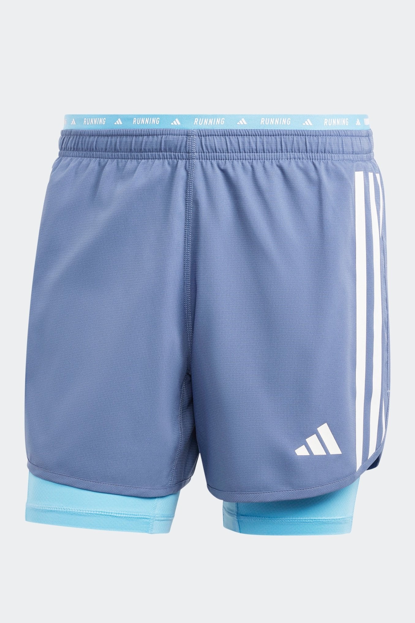 מכנסיים קצרים לגברים OWN THE RUN 3-STRIPES 2-IN-1 בצבע כחול ולבן