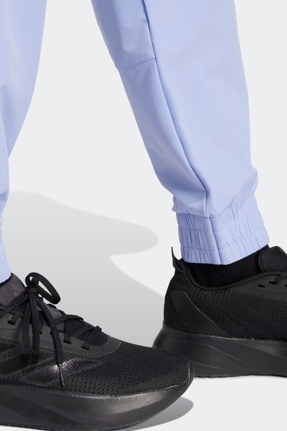 מכנסיים ארוכים PACER בצבע כחול בהיר