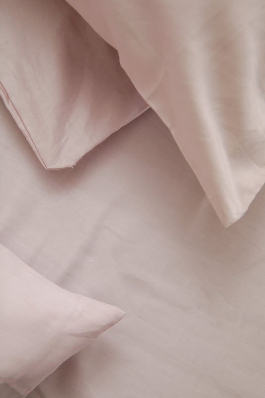 סדין מיטה יחיד  90/200 100% כותנה באריגת סאטן בצבע לילך