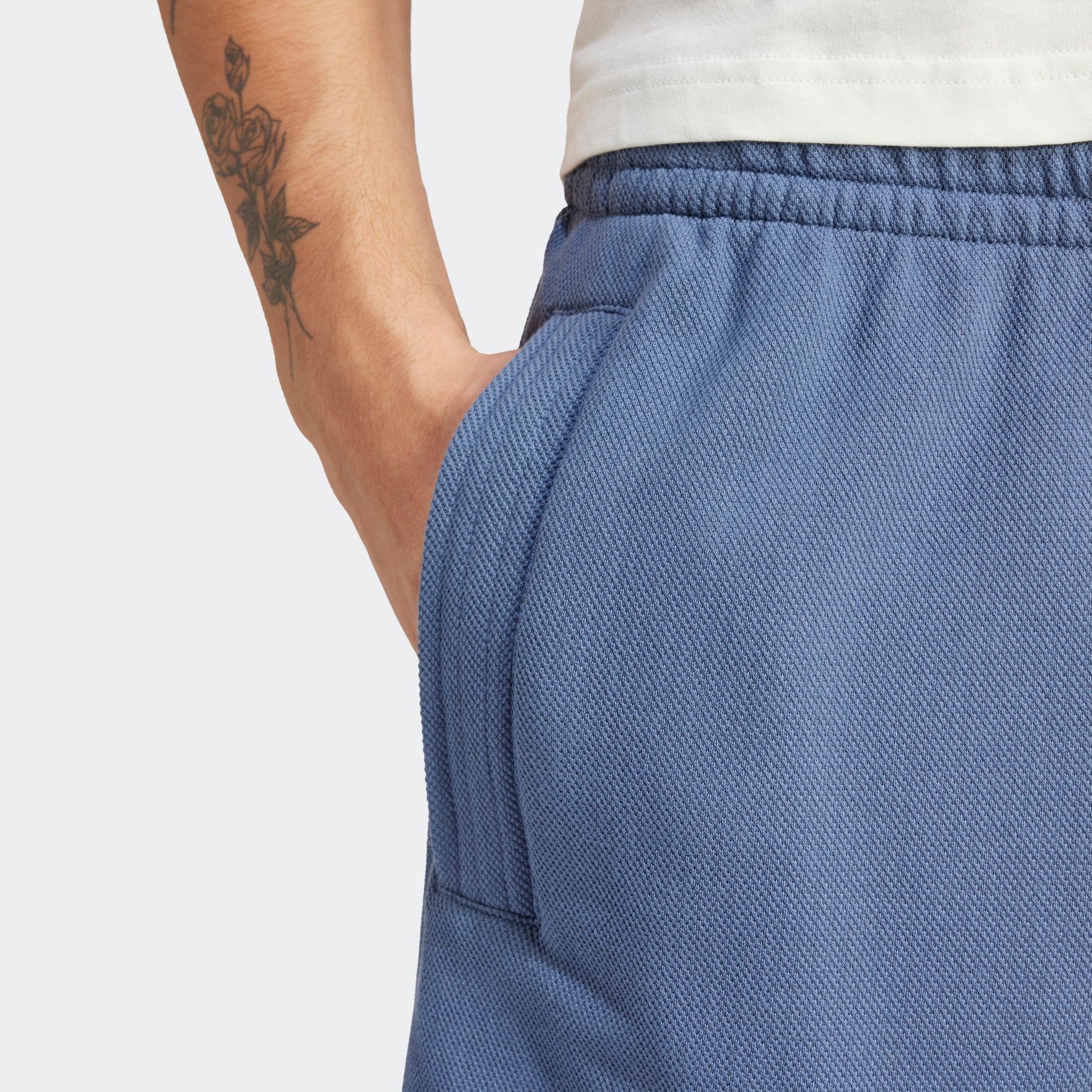מכנסיים קצרים לגברים LOUNGE PIQUÉ TERRY בצבע כחול בהיר