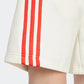מכנסיים קצרים לנשים FUTURE ICONS 3-STRIPES בצבע לבן ואדום - 4