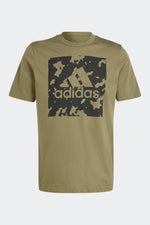 חולצה מבית המותג ADIDAS , עשויה מבד נוח ומשלבת בין אופנתיות לנוחות בלתי מתפשרת