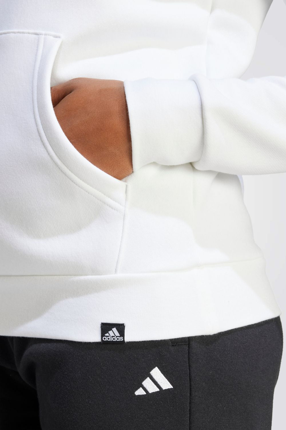 סווטשירט קפוצ'ון Soft Side 2.0 בצבע לבן