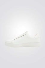 סניקרס לנשים עם דיטיילס