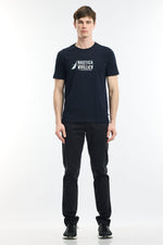 טישירט קצרה עם כיתוב לוגו בצבע נייבי - MASHBIR//365