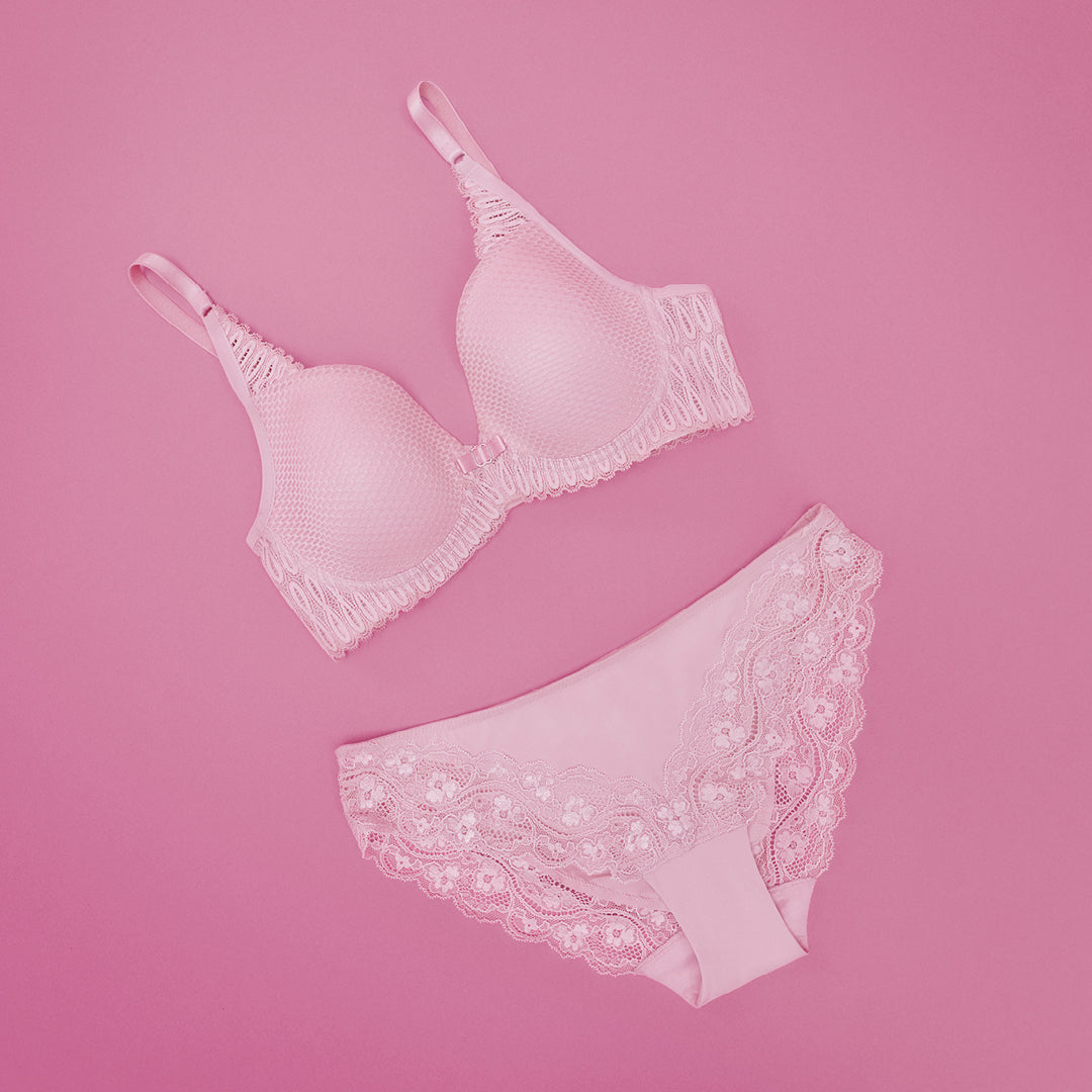 קולקצייה חדשה Triumph 010925