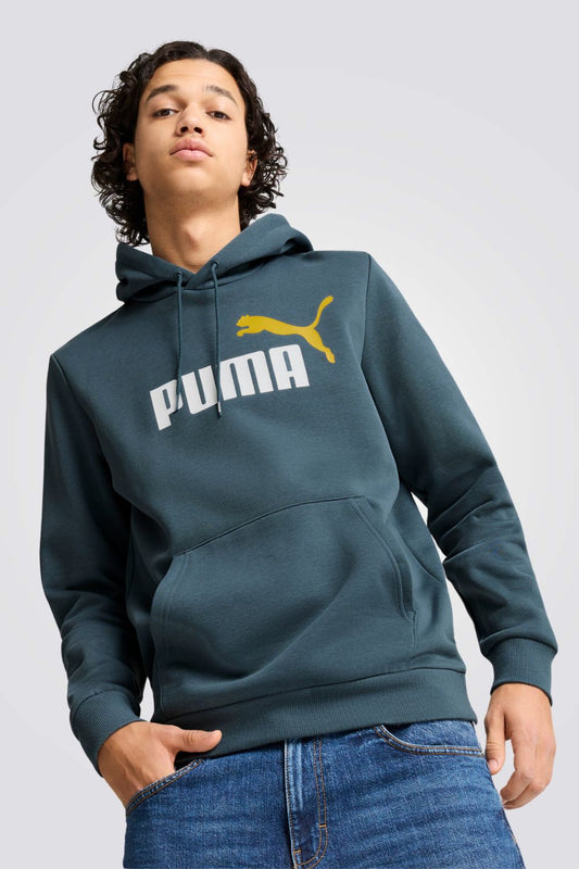 קפוצ'ון מבית המותג PUMA, בצבע כחול. מעוצב בסגנון קלאסי. בעל כיס קדמי לשמירה על החפצים.