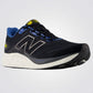 נעלי ספורט מבית המותג NEW BALANCE, בצבע שחור עם שרוכים. סולייה חיצונית שהופכת כל צעד שלך לרך במיוחד. - 2