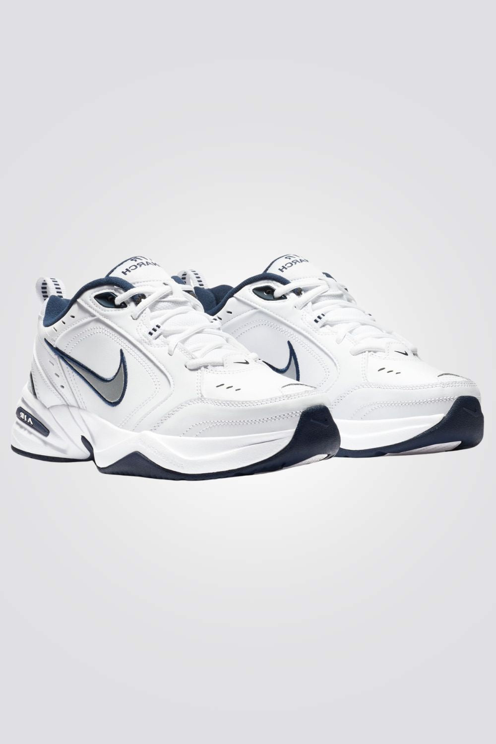 נעלי ספורט לגברים Air Monarch IV בצבע לבן