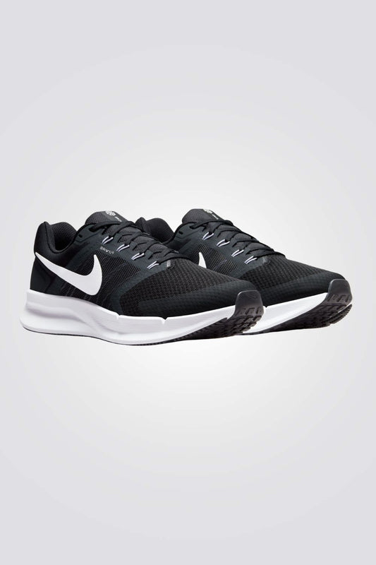 נעלי ספורט לגברים Run Swift 3 בצבע שחור ולבן