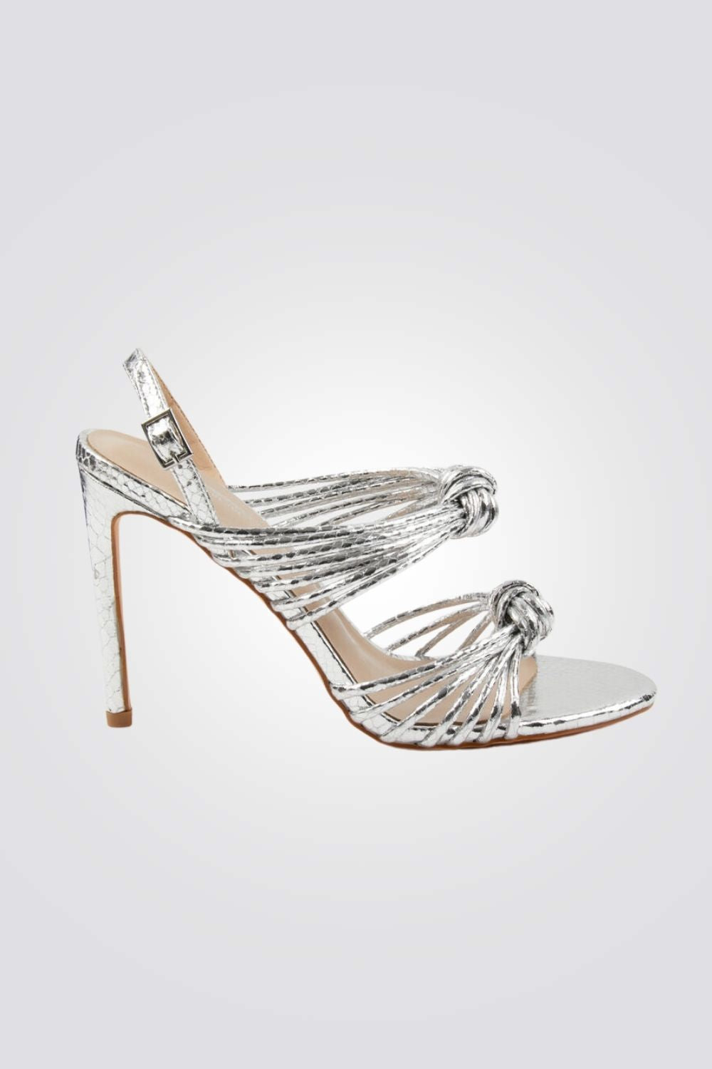 סנדלי עקב בצבע כסוף