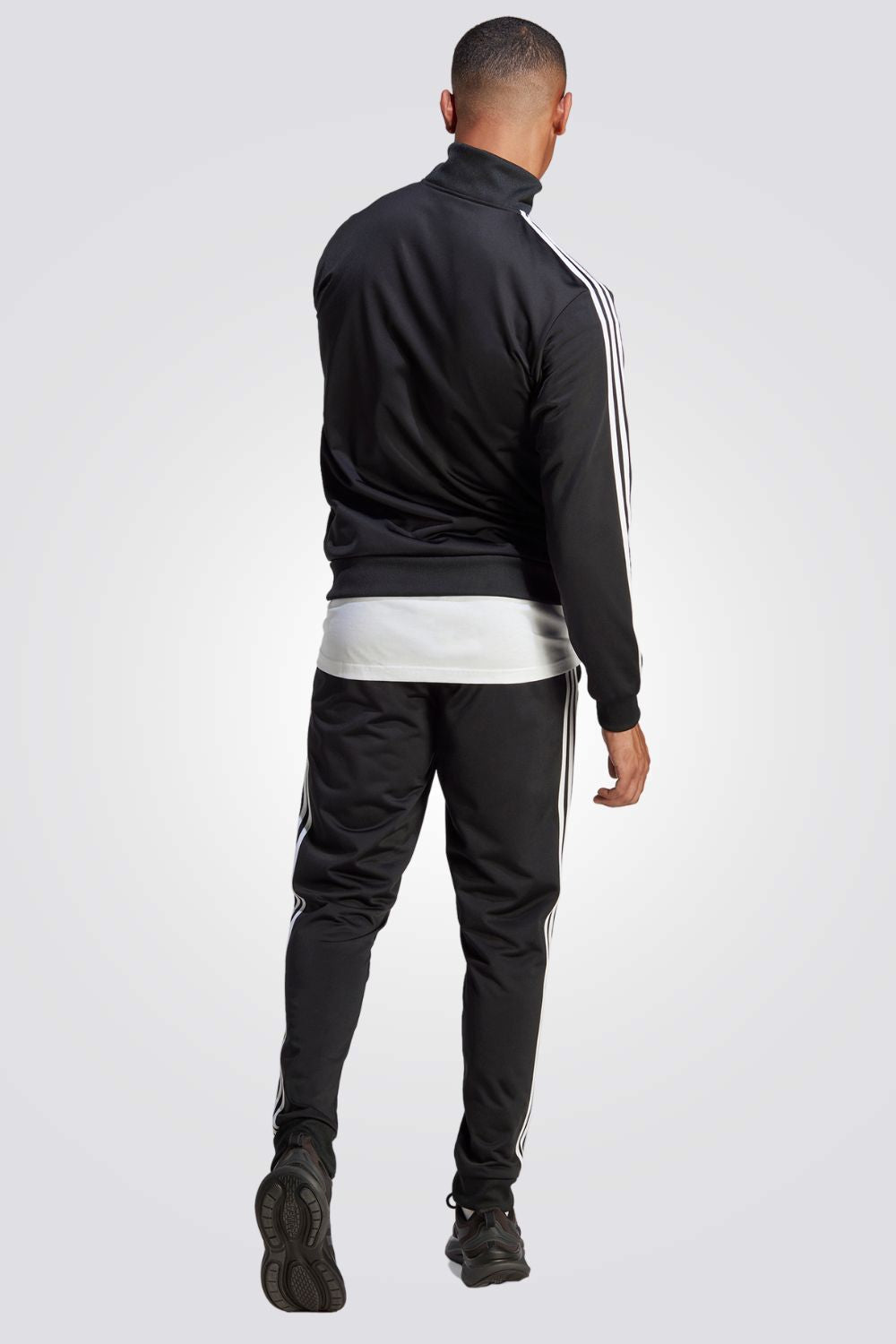 חליפת אימון לגברים M 3S בצבע שחור ולבן