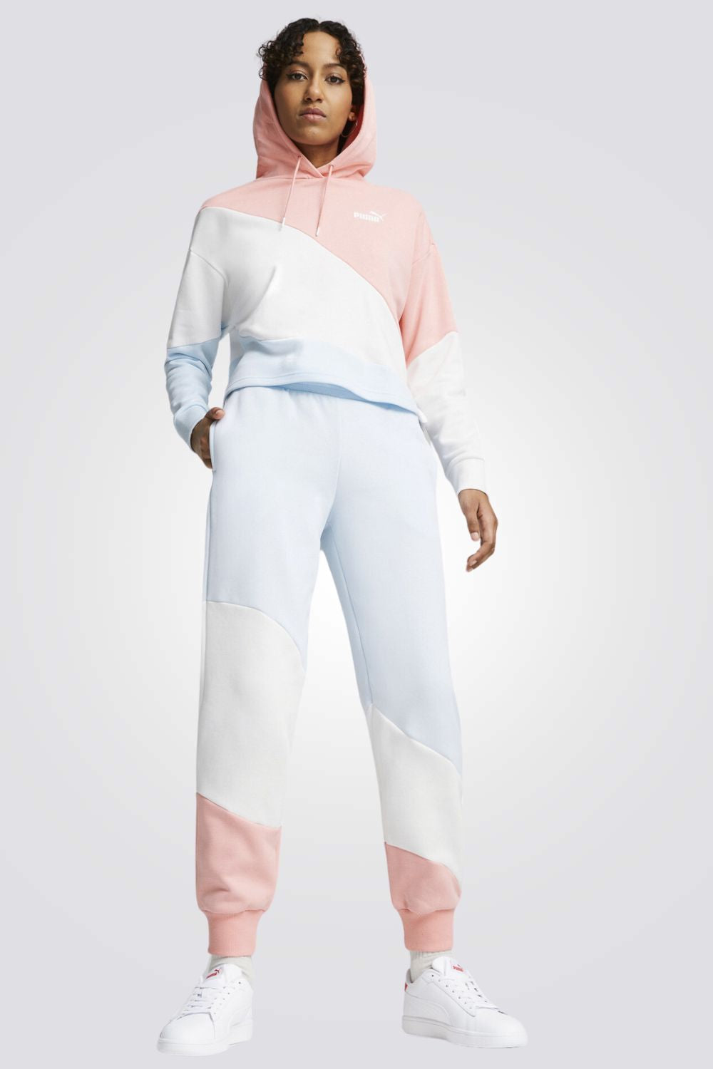 סווטשירט לנשים  PUMA POWER Cat בצבע תכלת וורוד