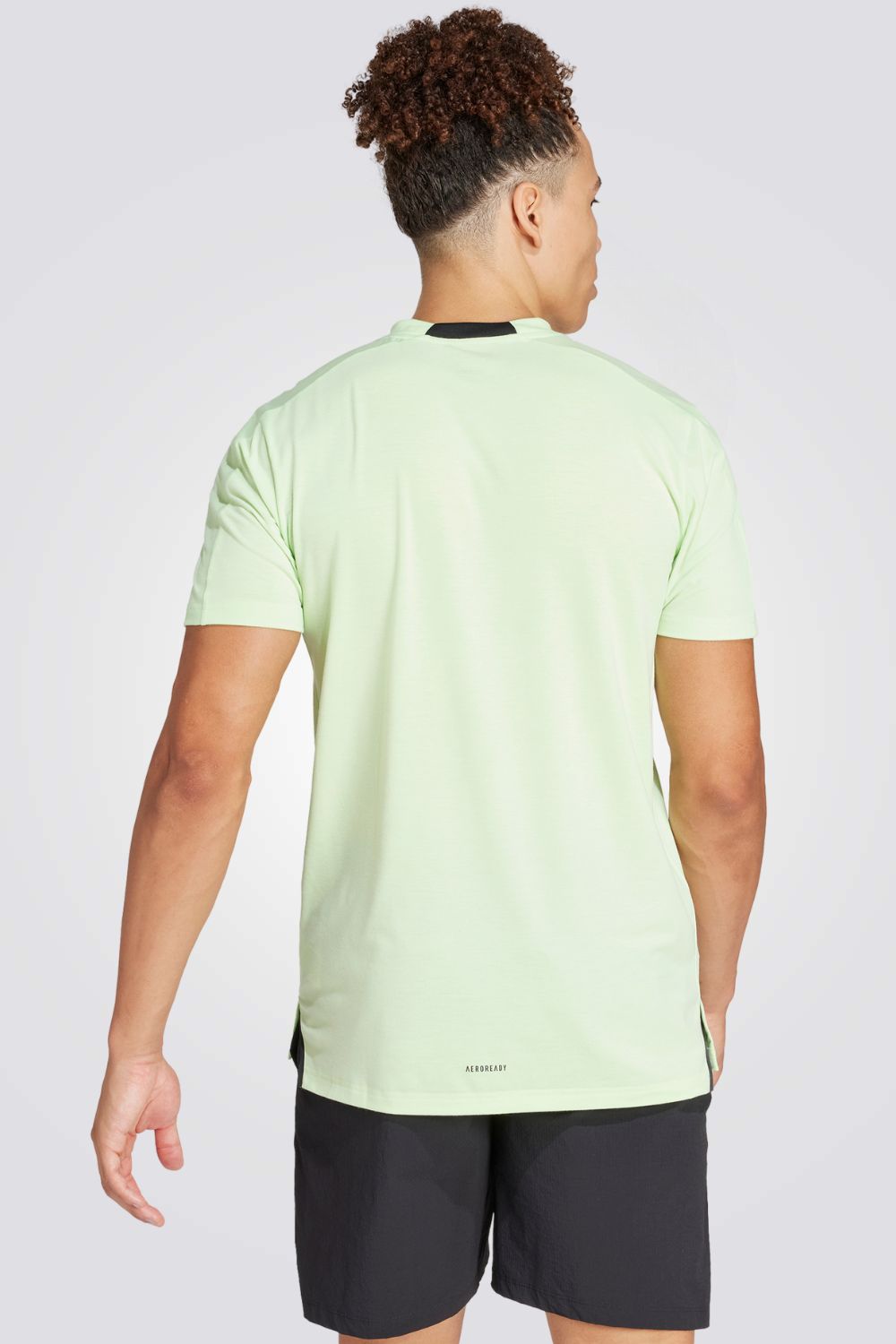 טישירט לגברים D4T בצבע ירוק זוהר