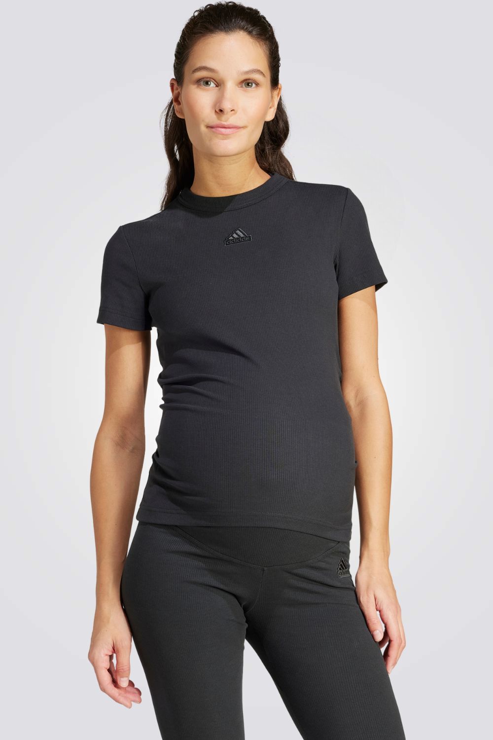 טישירט לנשים RIBBED FITTED  MATERNITY בצבע שחור