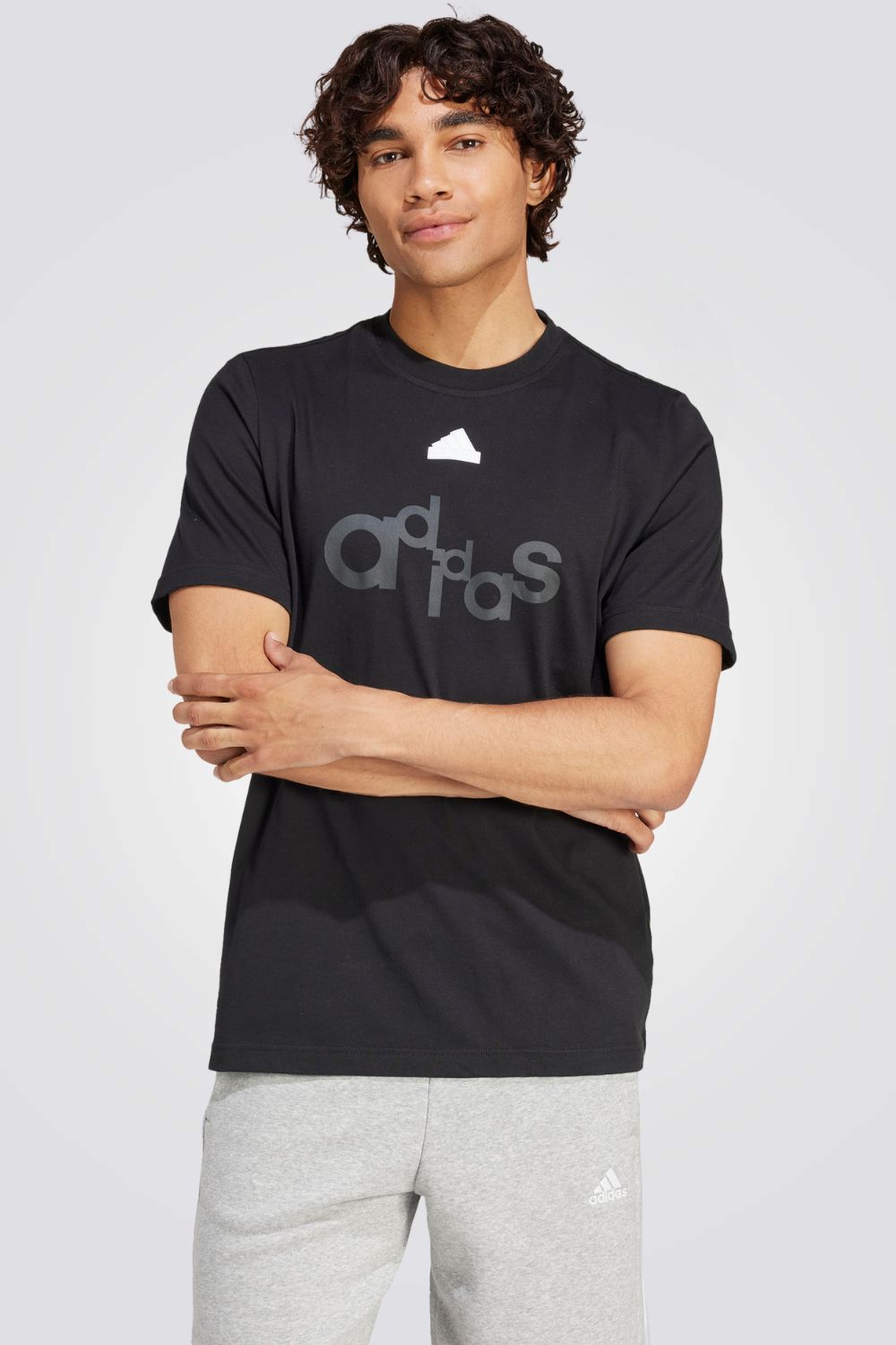 טישירט לגברים GRAPHIC PRINT FLEECE בצבע שחור