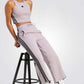 מכנסיים ארוכים לנשים FUTURE ICONS 3-STRIPES OPEN HEM בצבע ורוד - 1