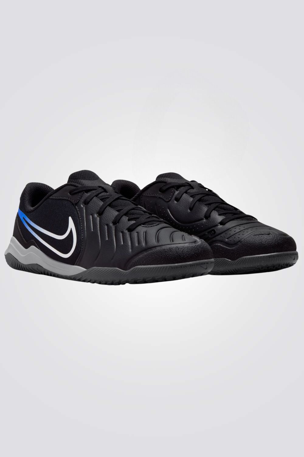 נעלי קטרגל לגברים  Tiempo Legend 10 Club בצבע שחור וכחול