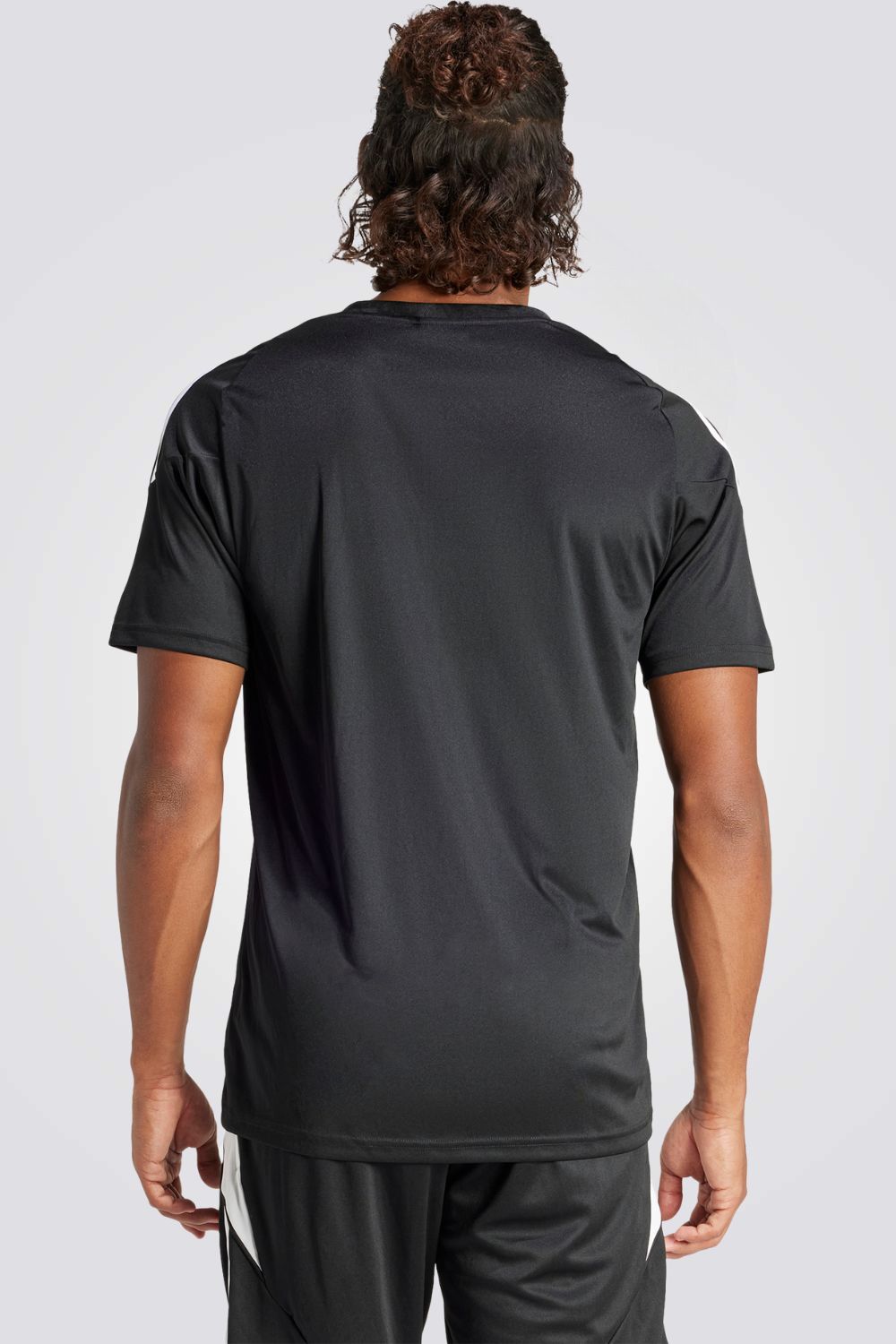 טישירט לגברים TIRO 24 בצבע שחור ולבן