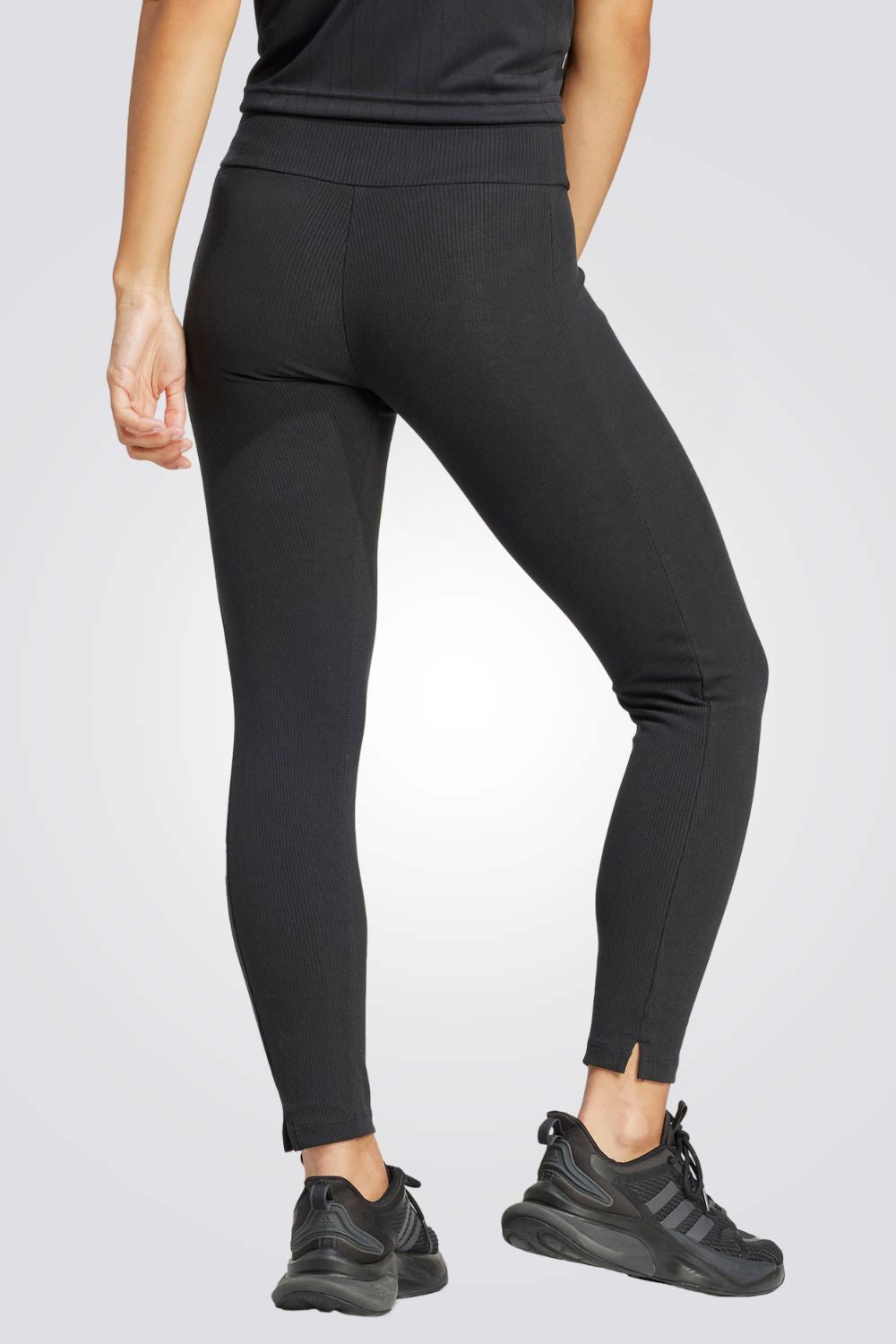 טייץ לנשים LOUNGE RIBBED HIGH-WAIST 7/8 בצבע שחור