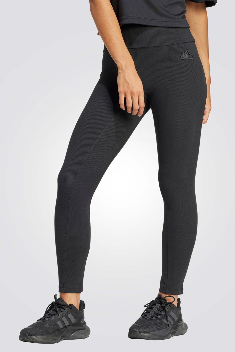 טייץ לנשים LOUNGE RIBBED HIGH-WAIST 7/8 בצבע שחור