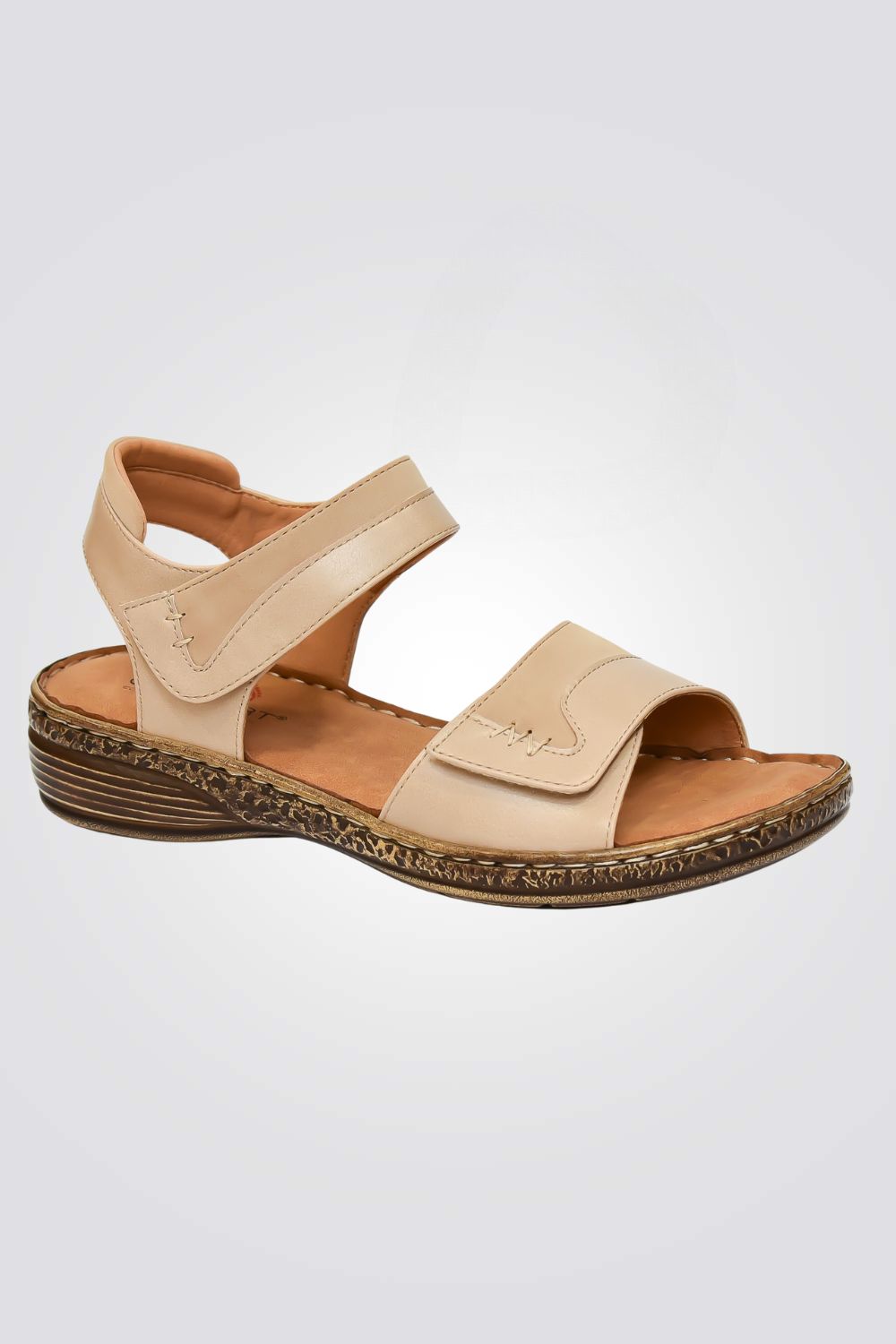 סנדל נוחות לנשים עם רצועות בצבע קאמל