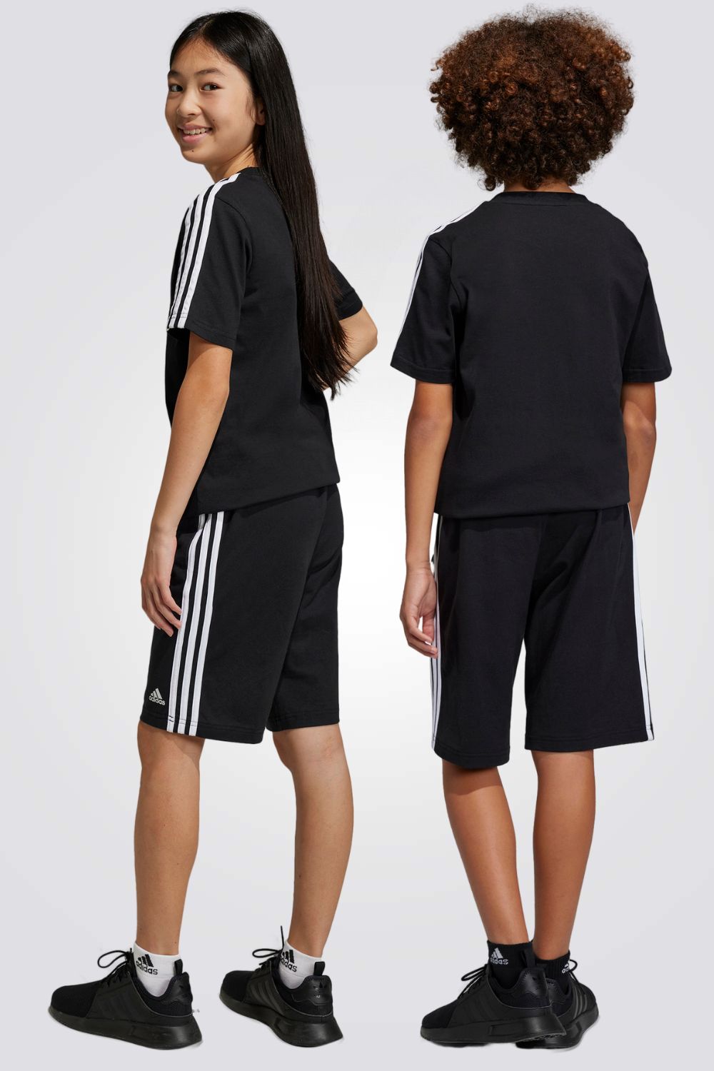 מכנסיים קצרים לילדים ESSENTIALS 3-STRIPES KNIT בצבע שחור ולבן