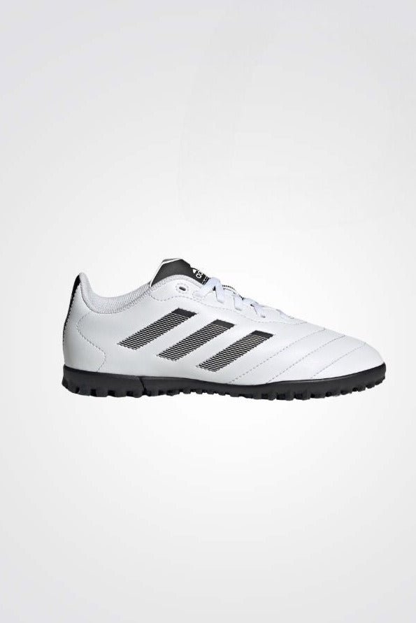 נעליים מבית המותג ADIDAS בעלות מדרס פנימי שעוטף את הרגל בצורה הטובה ביותר עם נוחות מקסימלית, סולייה חיצונית מגומי שמספקת אחיזה מלאה בקרקע