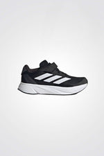 נעלי ספורט לילדים דגם IG2460 מבית המותג ADIDAS. נעליים קלות משקל עשויות בחלקן מחומרים ממוחזרים. חלק עליון עשוי רשת אוורירית עם ריפוד סופר קליל של LIGHTMOTION. החלק העליון גם עשוי מסדרה של חומרים ממוחזרים, וכולל לפחות 50% תוכן ממוחזר.