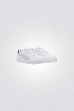 נעליים מבית המותג PUMA בעלות מדרס פנימי, ששומר על הרגל והופך כל צעד לרך ונוח, סולייה חיצונית ששומרת על אחיזה מלאה בקרקע.