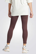 טייץ מבית המותג ADIDAS, בעלות מותן אלסטית להתאמה מושלמת