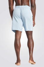 בגד ים מבית המותג ADIDAS, עשויות מבד מנדף לחות שמתייבש במהירות ושומר על הגוף שלך מאורר לאורך כל היום. מותן אלסטית, עם שרוך להתאמה מושלמת. כיסים צדדים, לשמירה על החפצים שלך בצורה הנוחה ביותר.