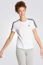 חולצה מבית המותג ADIDAS, עשויה מבד נוח במיוחד ומשלבת בין נוחות מקסימלית ואופנתיות בלתי מתפשרת.