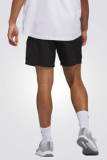 מכנסיים מבית המותג ADIDAS,עשוי מבד מנדף זיעה ששומר על הגוף שלך מאורר לאורך כל היום. כיסי צד לשמירה של החפצים שלך בצורה הנוחה ביותר. מותן אלסטית עם שרוך להתאמה מושלמת.