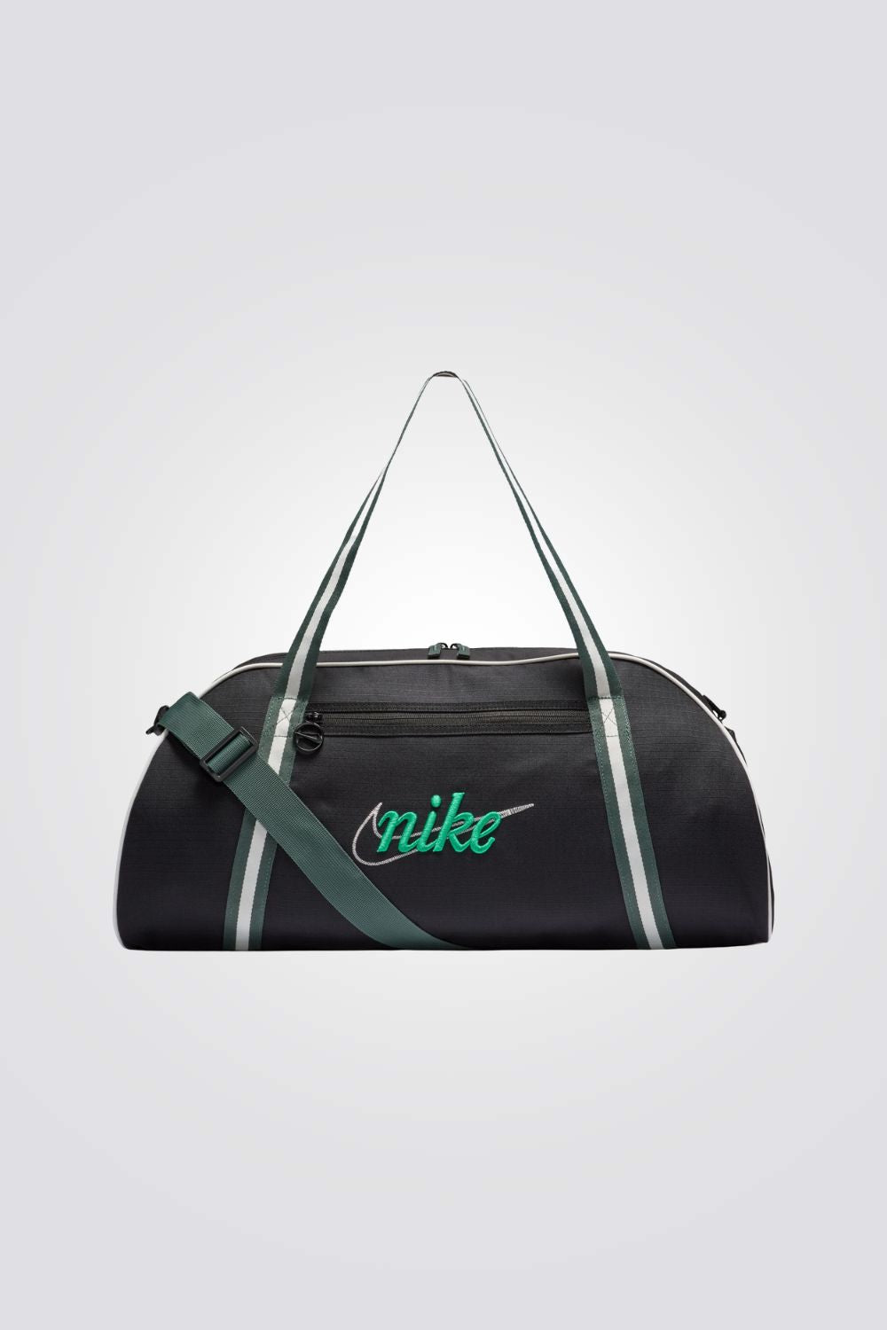 תיק מבית המותג NIKE בעל תא ראשי רחב עם רוכסן כפול שמאפשר איחסון נוח במיוחד לחפצים שלך, כיסים מרובים בעלי גישה נוחה לאיחסון נוח ומאורגן, רצועות כתף מתכוננות הניתנות להסרה לנשיאה נוחה ואפשרות נוספת לנשיאה באמצעות ידיות.